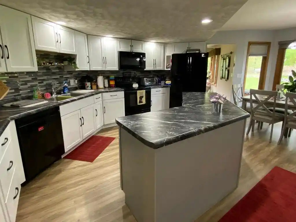 Homes for sale in Onalaska, WI | N4650 Crestwood Lane Lane, Onalaska, WI 54650 | MLS# 1960388