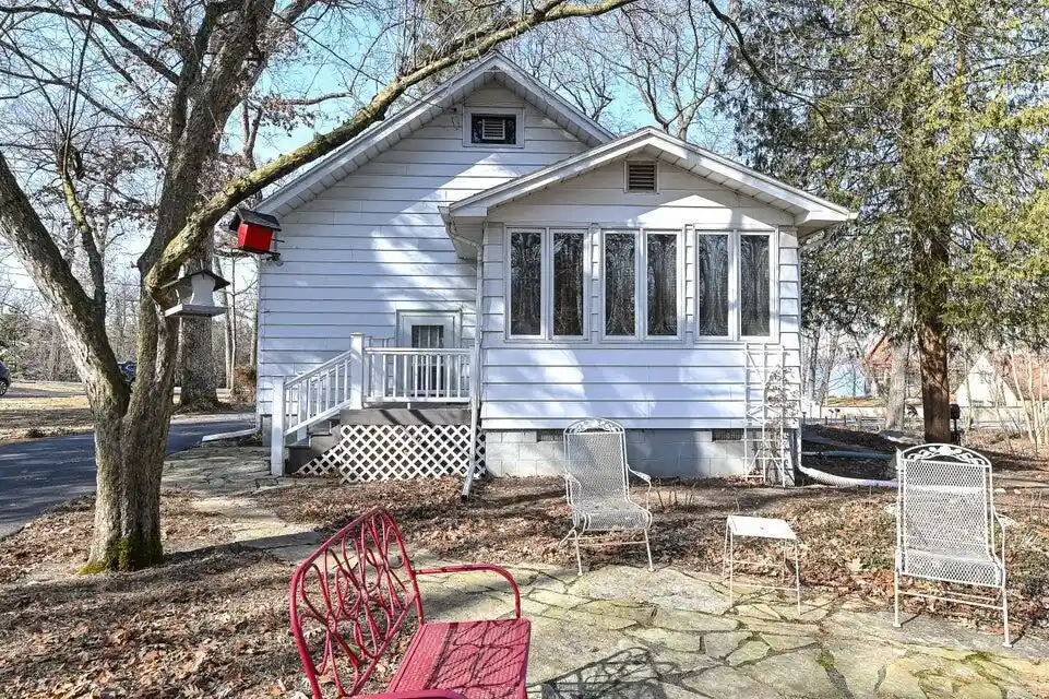 Homes for sale in Delavan, WI | 2350 South Shore Dr Dr, Delavan, WI 53115 | MLS# 1960477