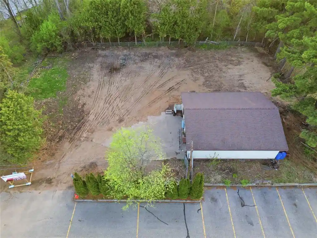 5th image of 610 Randall Street Street, Eau Claire, WI 54703 | MLS# 1600655