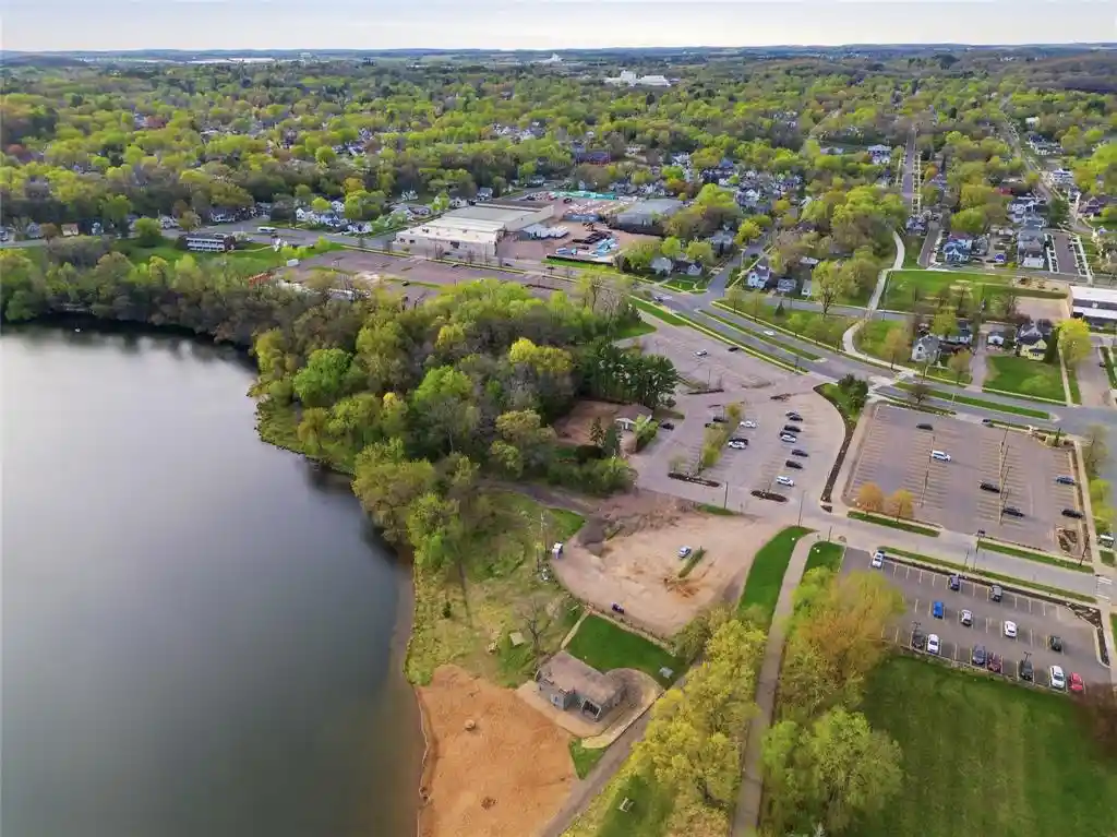 14th image of 610 Randall Street Street, Eau Claire, WI 54703 | MLS# 1600655
