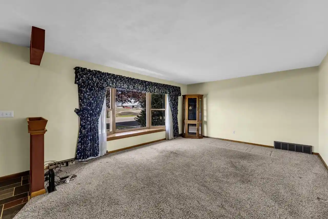 Homes for sale in Franksville, WI | 21301 W 6 Mile Road Road, Franksville, WI 53126 | MLS# 1960552
