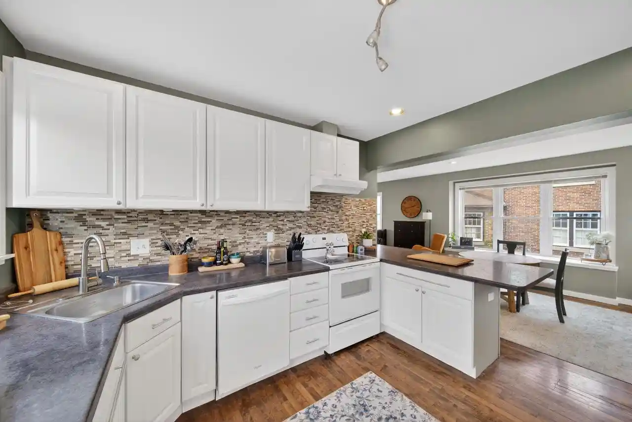 Homes for sale in Sheboygan, WI | 321 Bell Avenue Avenue, Sheboygan, WI 53083 | MLS# 1960564