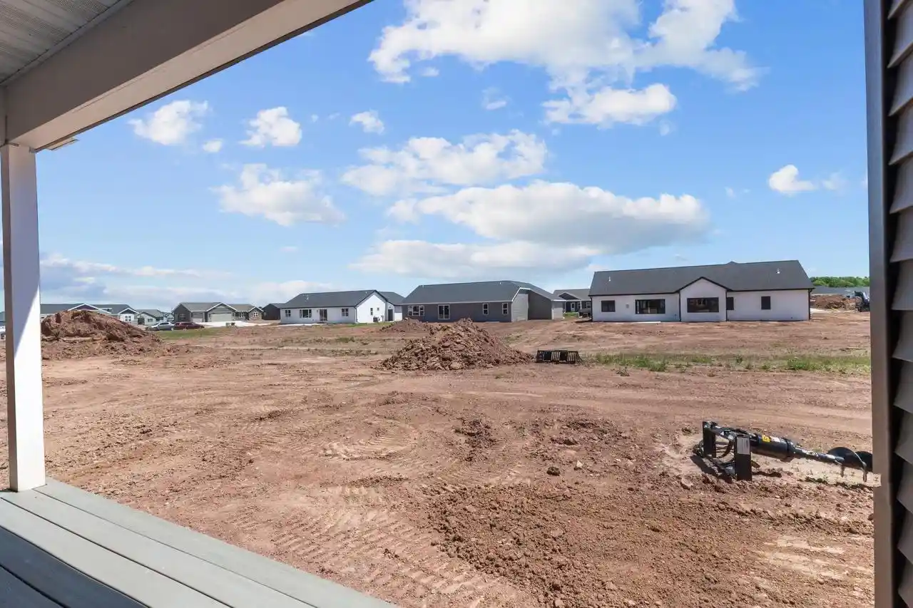 2nd image of N9266 Homestead Lane Lane, Appleton, WI 54915 | MLS# 50324747