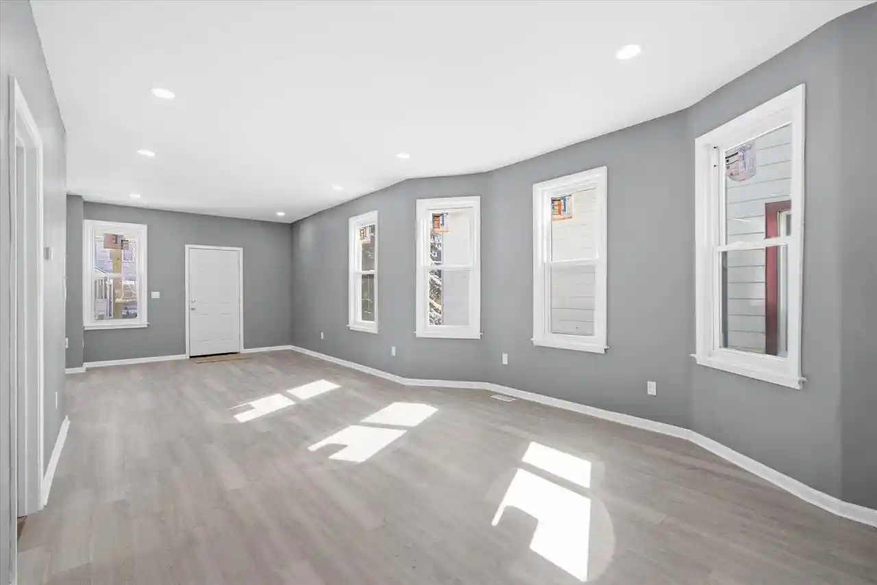 Homes for sale in Milwaukee, WI | 3341 N Richards Street Street, Milwaukee, WI 53212 | MLS# 1960618