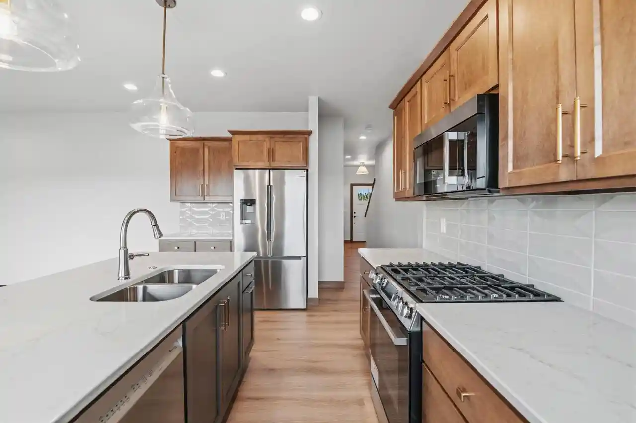 3rd image of 1825 Servant Way Way, Green Bay, WI 54311 | MLS# 50324752
