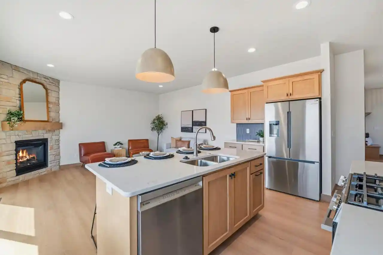 4th image of 1821 Servant Way Way, Green Bay, WI 54311 | MLS# 50324754