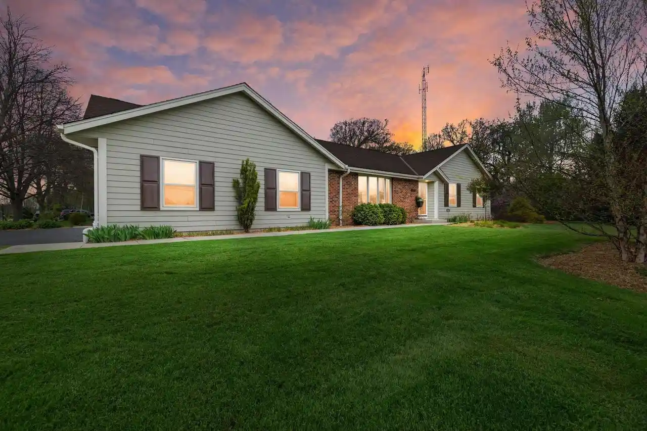 Homes for sale in Franksville, WI | 3510 Nicholson Road Road, Franksville, WI 53126 | MLS# 1960661