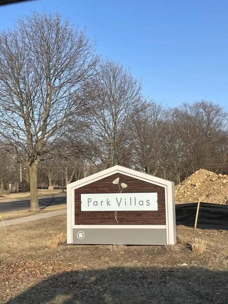 Homes for sale in Waterford, WI | 407 Park Villas Cir Cir, Waterford, WI 53185