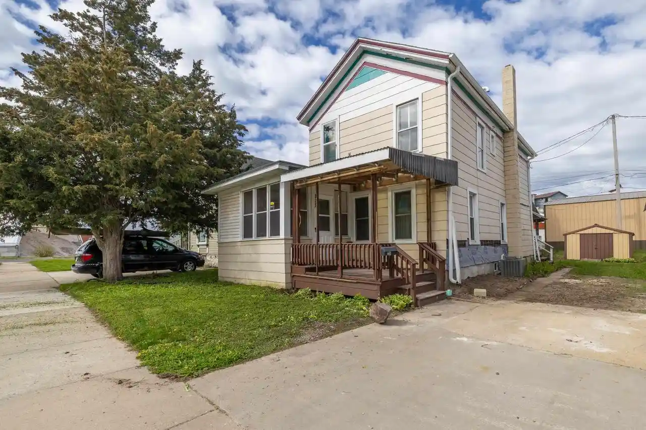Homes for sale in Reedsburg, WI | 336 S Locust Street Street, Reedsburg, WI 53959 | MLS# 2022337