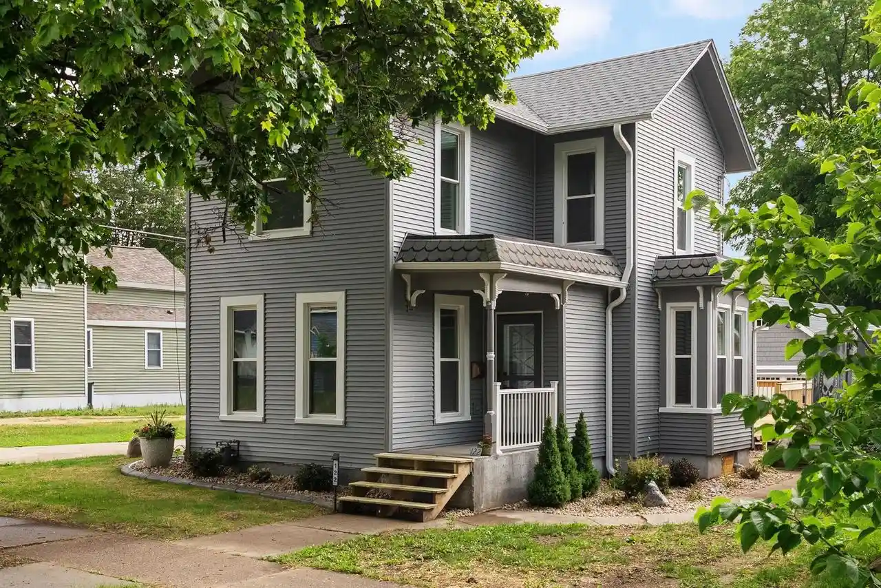 Homes for sale in Evansville, WI | 122 S 1st Street Street, Evansville, WI 53536 | MLS# 2022347