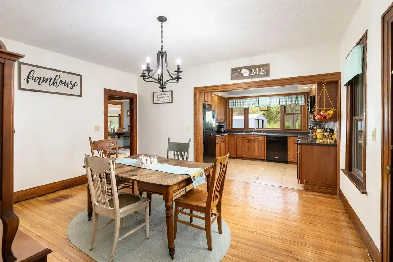 Homes for sale in Chaseburg, WI | S1198 County Road K, Chaseburg, WI 54621 | MLS# 1960803