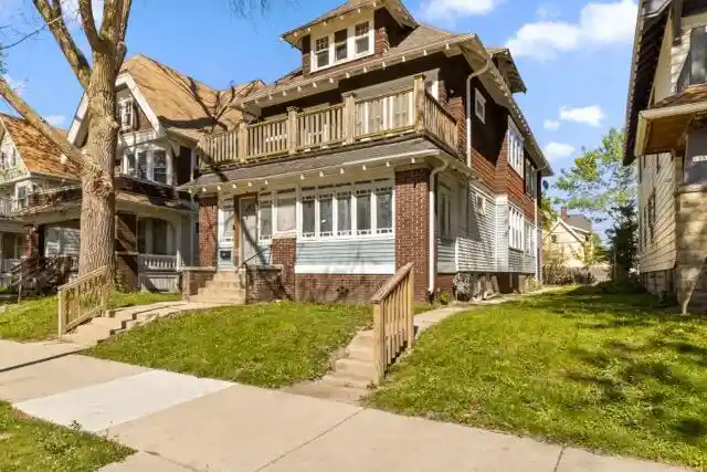 Homes for sale in Milwaukee, WI | 2560 N 41st Street Street #2562, Milwaukee, WI 53210 | MLS# 1960886