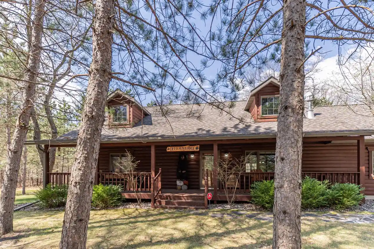 Homes for sale in Athelstane, WI | N10579 Deer Run Run, Athelstane, WI 54104 | MLS# 1960907