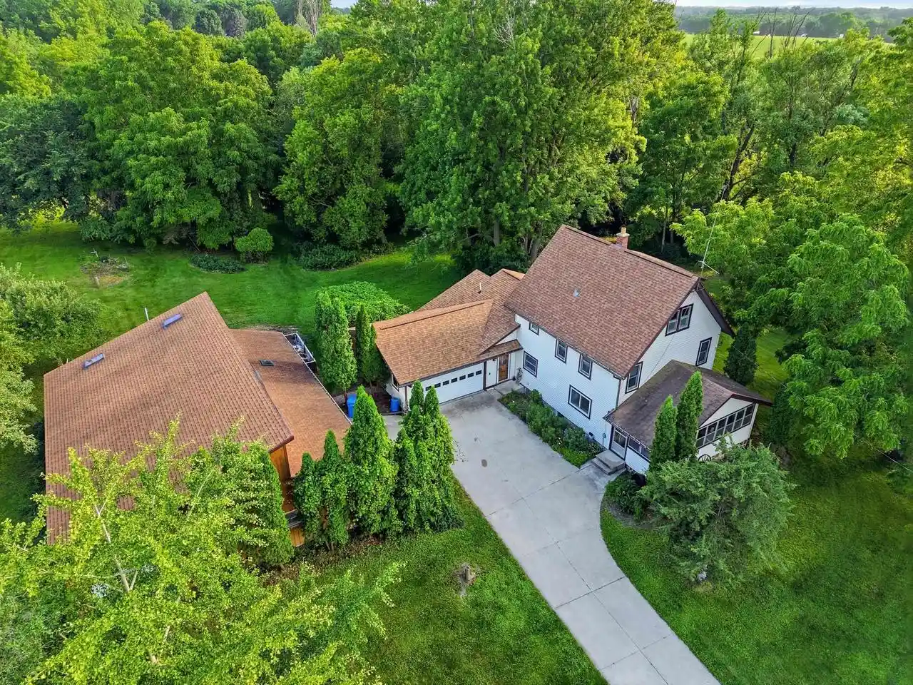 2nd image of 4259 Mahoney Road Road, Mcfarland, WI 53558 | MLS# 2022443