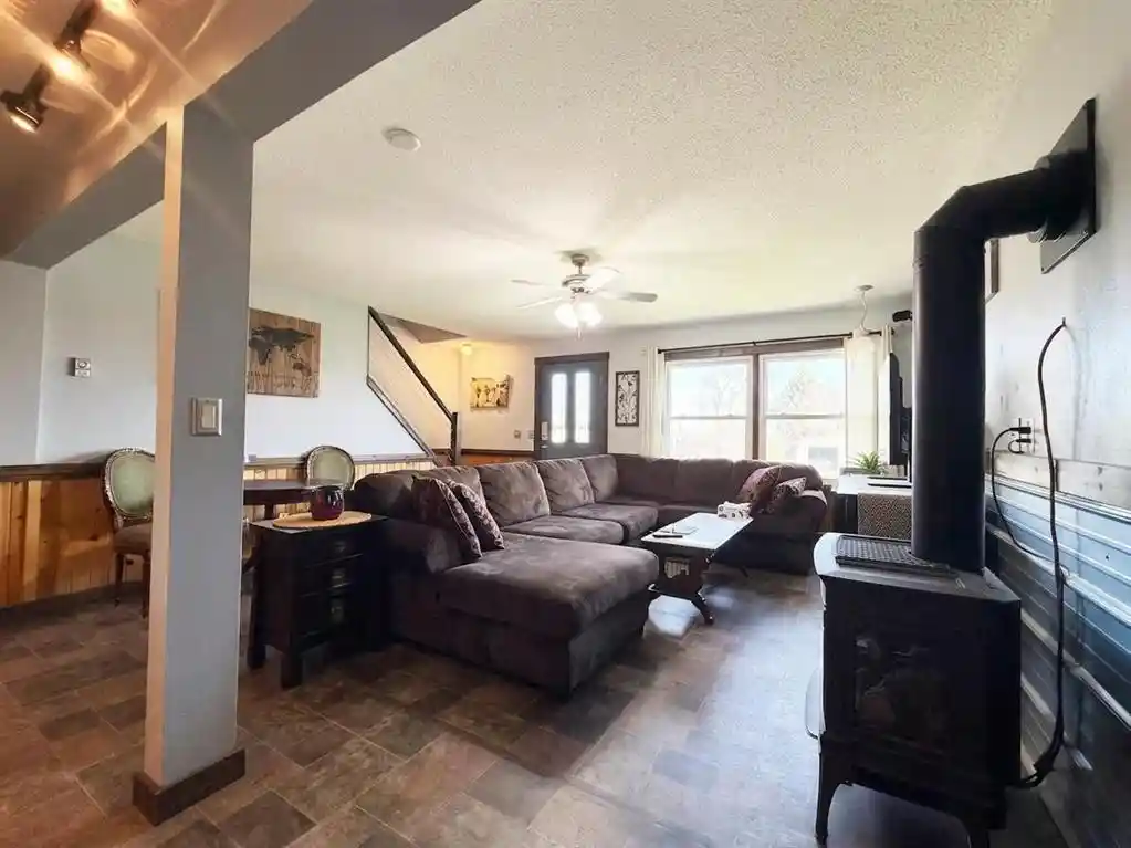 4th image of 326 Mission Dr Dr, Rice Lake, WI 54868 | MLS# 1600144