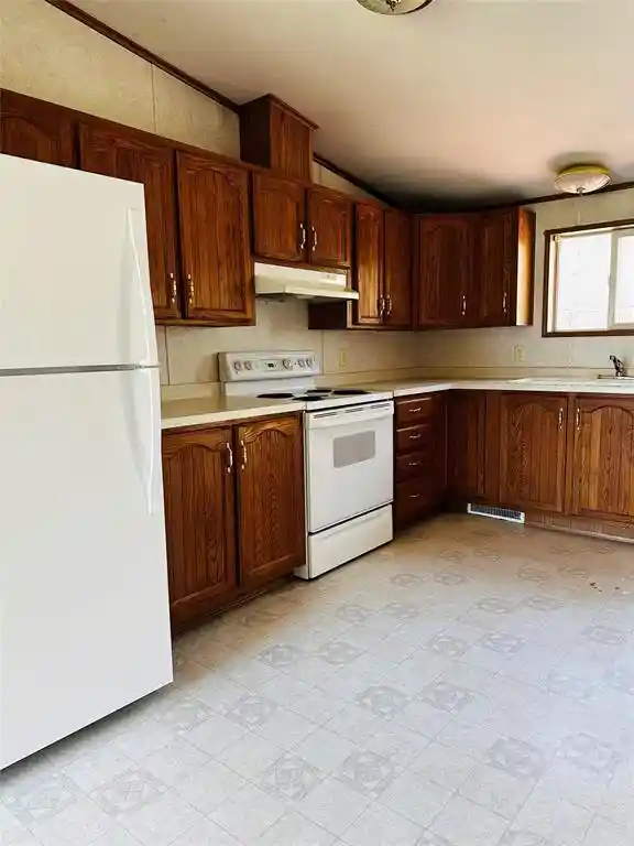 Homes for sale in Birchwood, WI | 2882 E 28 5/16 Avenue Avenue, Birchwood, WI 54817 | MLS# 1600073