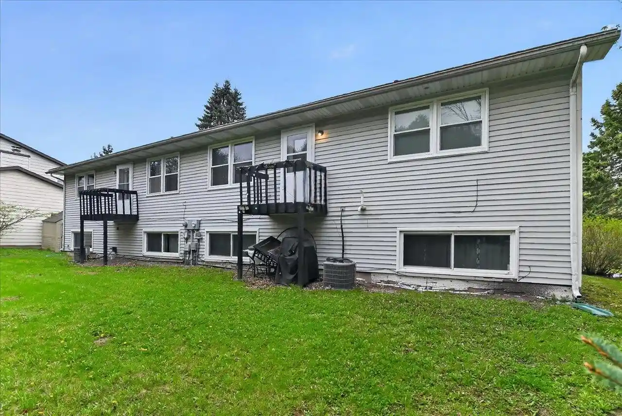 61st image of 2660 2658 Chesapeake Dr Dr, Fitchburg, WI 53719 | MLS# 2022519