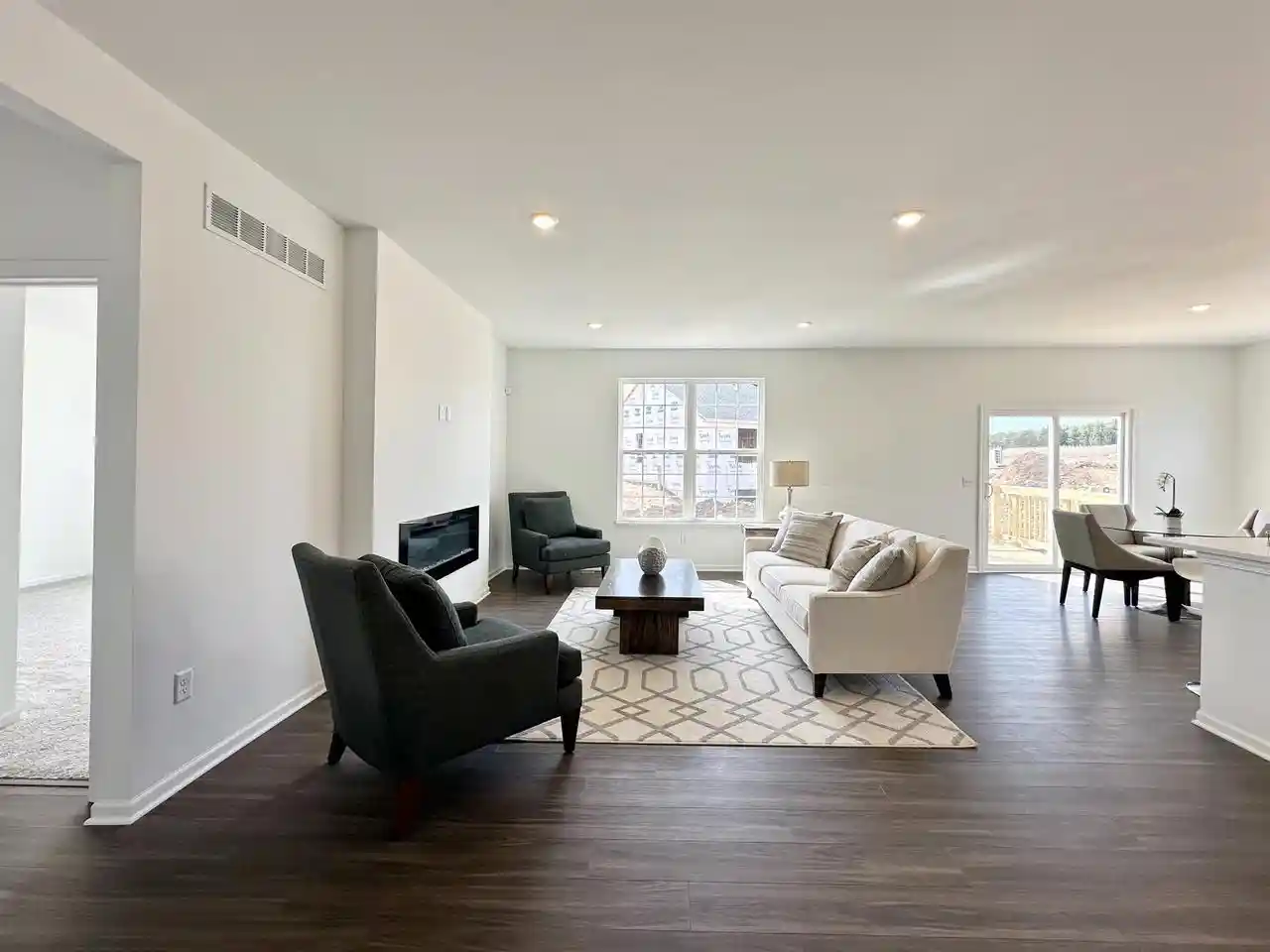 3rd image of 118 O'Brien Court Court #10, Madison, WI 53714 | MLS# 2022534