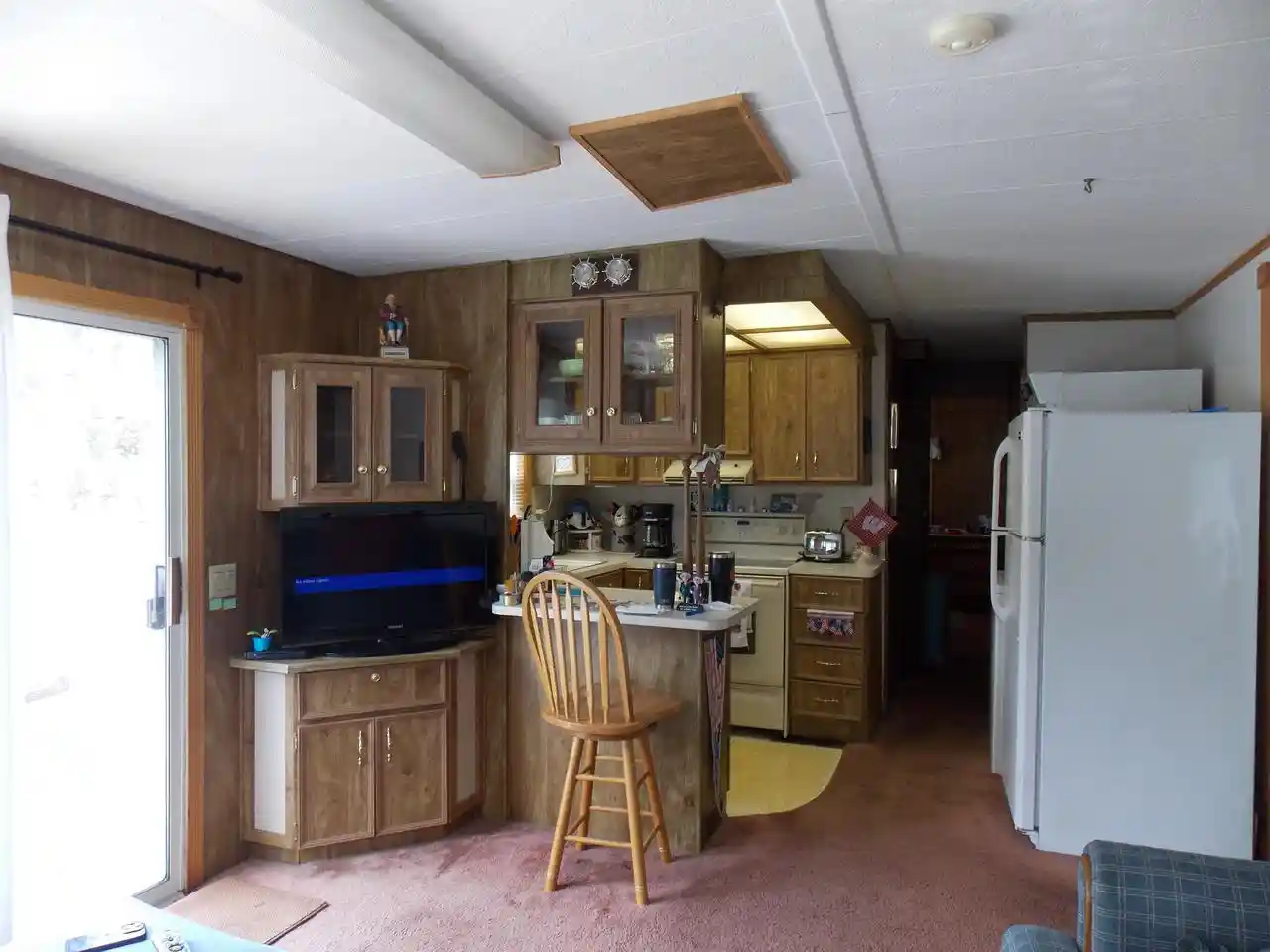 Homes for sale in Edgerton, WI | 355 Skyline Dr Dr, Edgerton, WI 53534 | MLS# 2022563