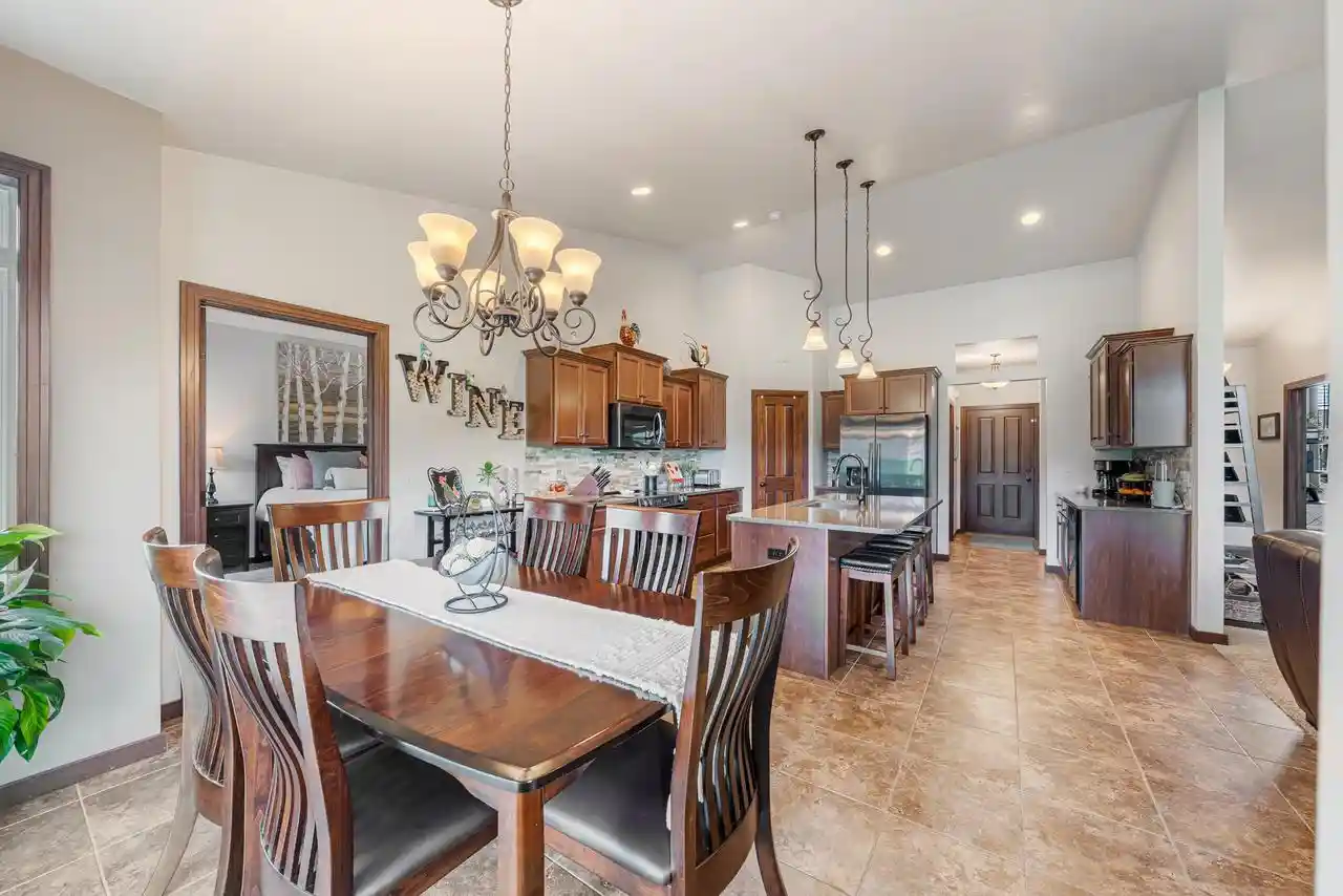 Homes for sale in Appleton, WI | 889 W Hubble Lane Lane, Appleton, WI 54913 | MLS# 50324910