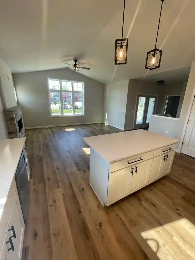 3rd image of 827 Vineyard Dr Dr, Cambridge, WI 53523 | MLS# 2022580