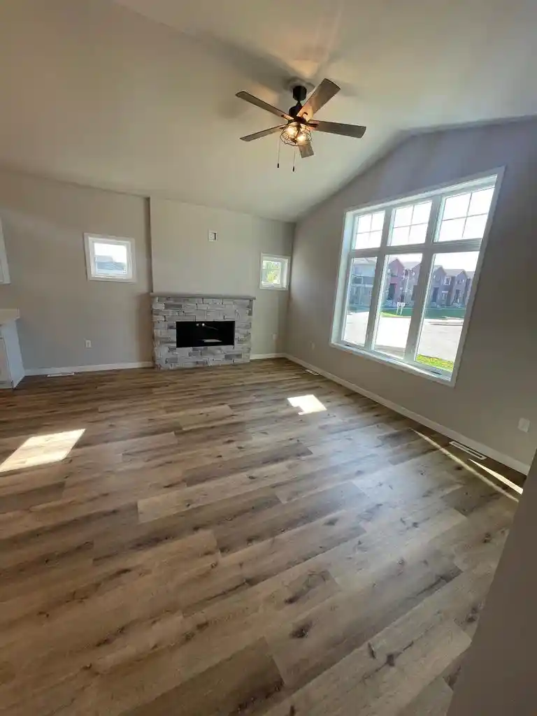 4th image of 827 Vineyard Dr Dr, Cambridge, WI 53523 | MLS# 2022580