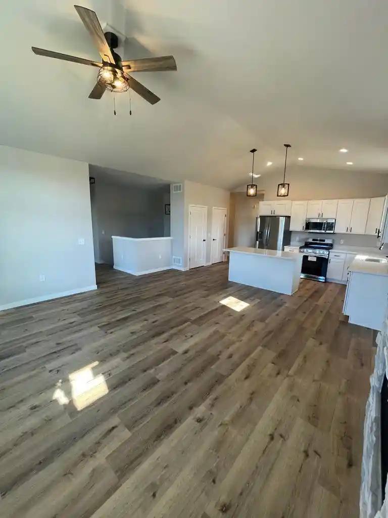 5th image of 827 Vineyard Dr Dr, Cambridge, WI 53523 | MLS# 2022580