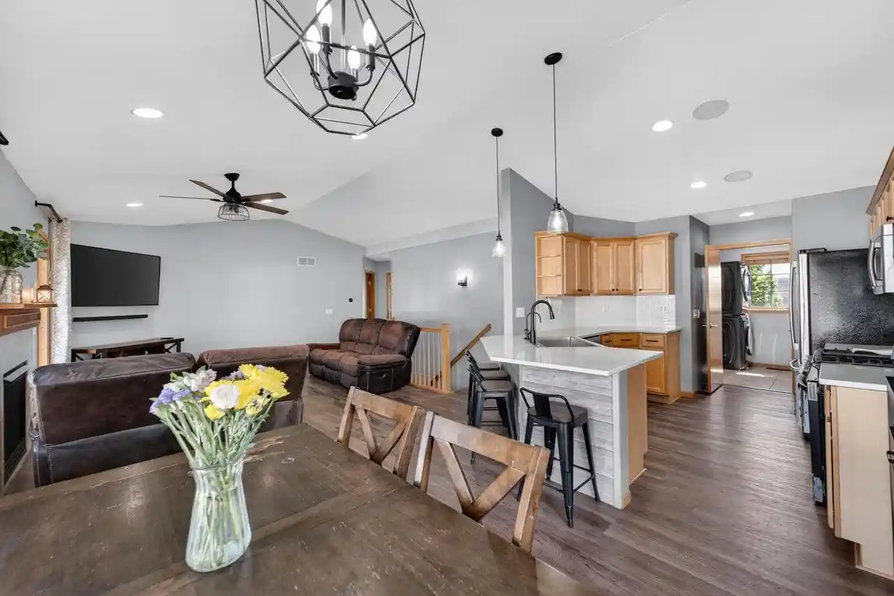 Homes for sale in Mount Horeb, WI | 1216 Temple Dr Dr, Mount Horeb, WI 53572 | MLS# 2022591