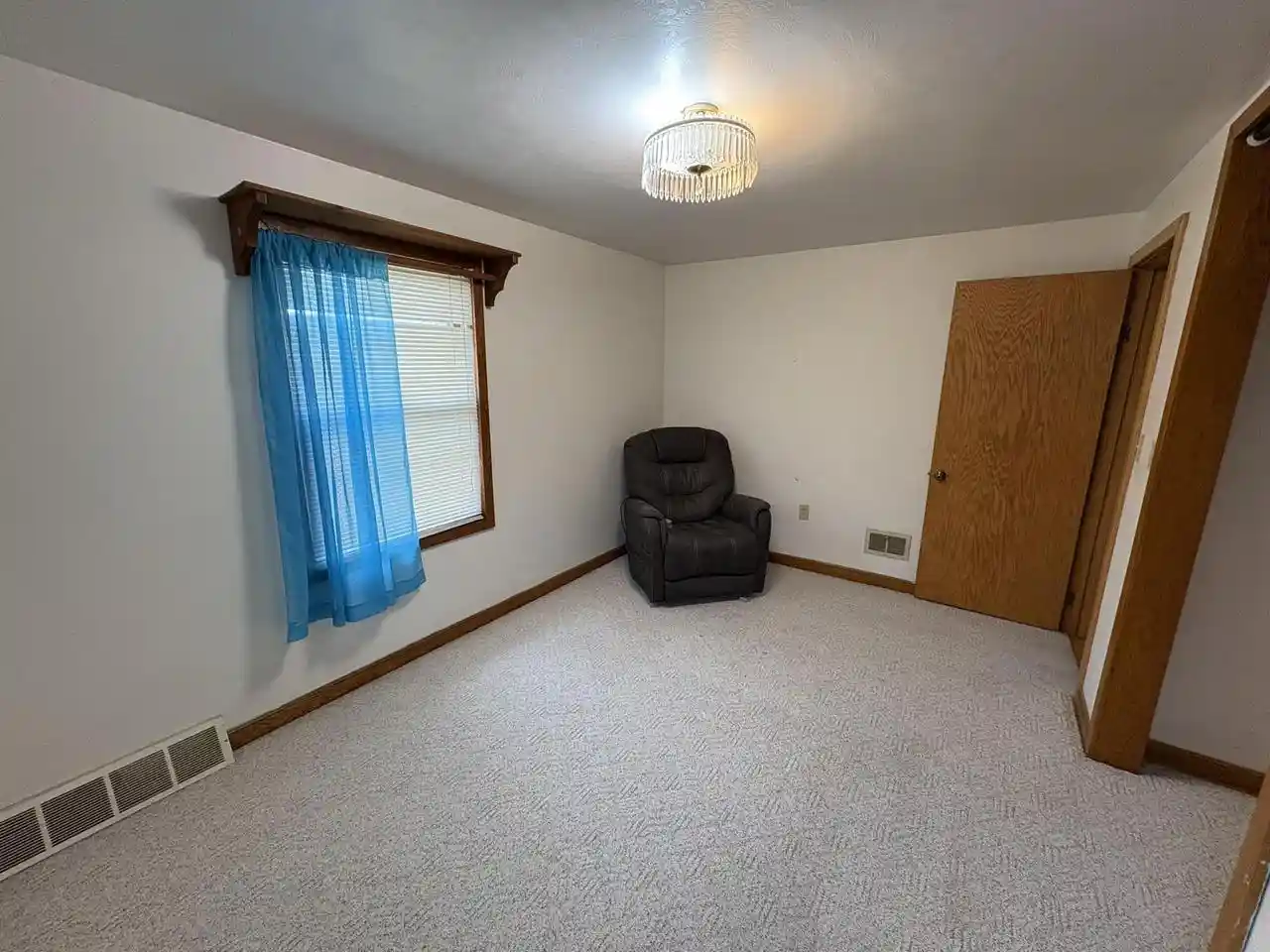 Homes for sale in Wisconsin Rapids, WI | 1521 Monroe Street Street, Wisconsin Rapids, WI 54494 | MLS# 22601883
