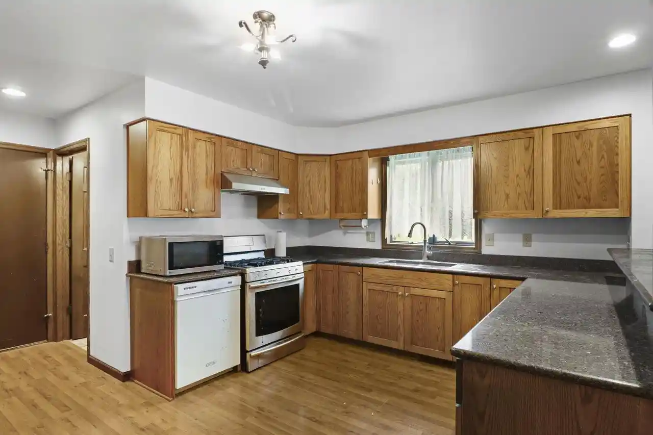 1st image of 800 Clover Lane Lane, Oregon, WI 53575 | MLS# 2022599