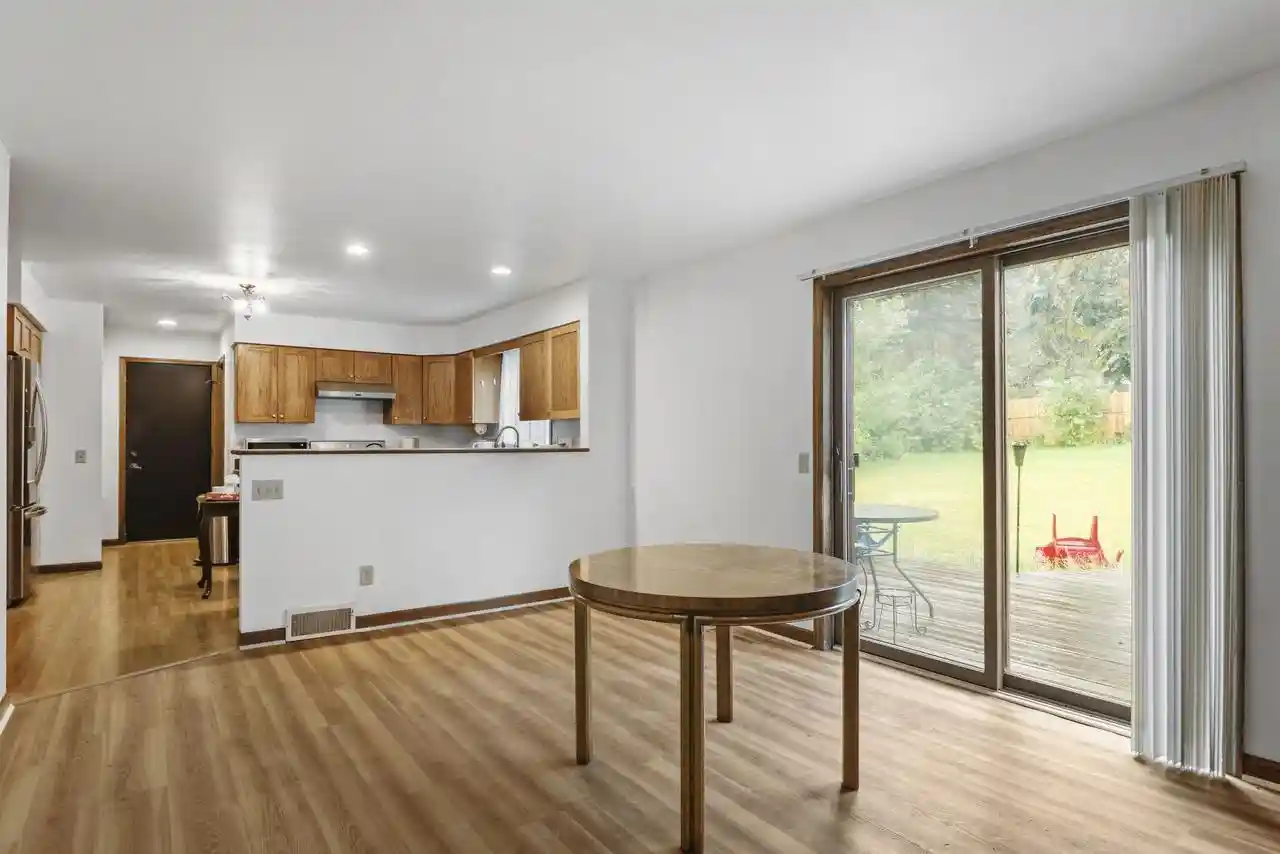 5th image of 800 Clover Lane Lane, Oregon, WI 53575 | MLS# 2022599