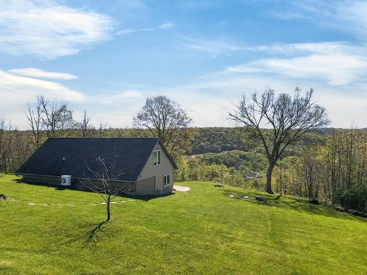 Homes for sale in Eastman, WI | 29056 Skyview Lane Lane, Eastman, WI 54626 | MLS# 1961198