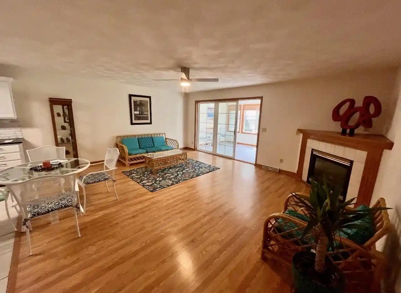 Photo 3 of Condo for sale at 1086 Stonewood Crossing Crossing, Sun Prairie, WI 53590 | MLS# 2022633 | Listing updated on 2026-08-13