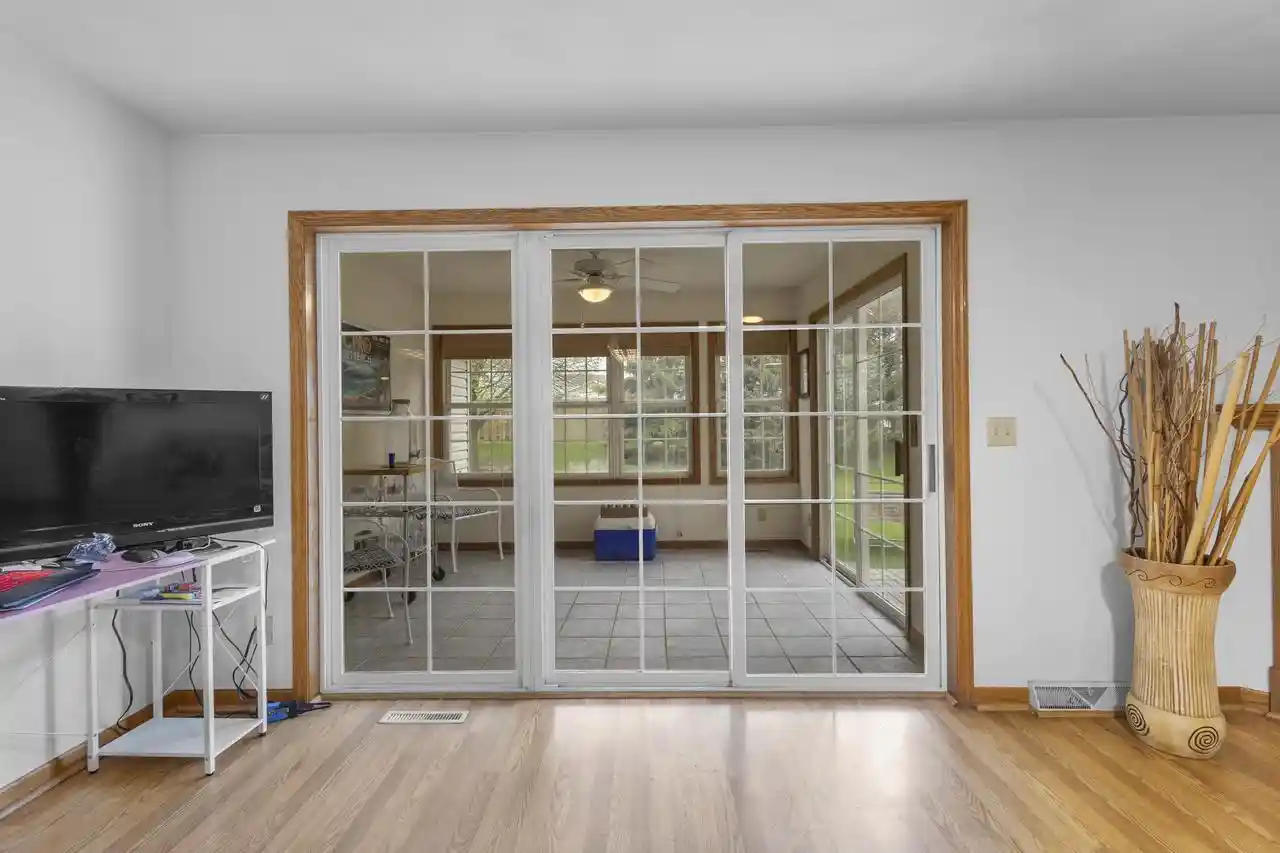 Photo 4 of Condo for sale at 1086 Stonewood Crossing Crossing, Sun Prairie, WI 53590 | MLS# 2022633 | Listing updated on 2026-08-13