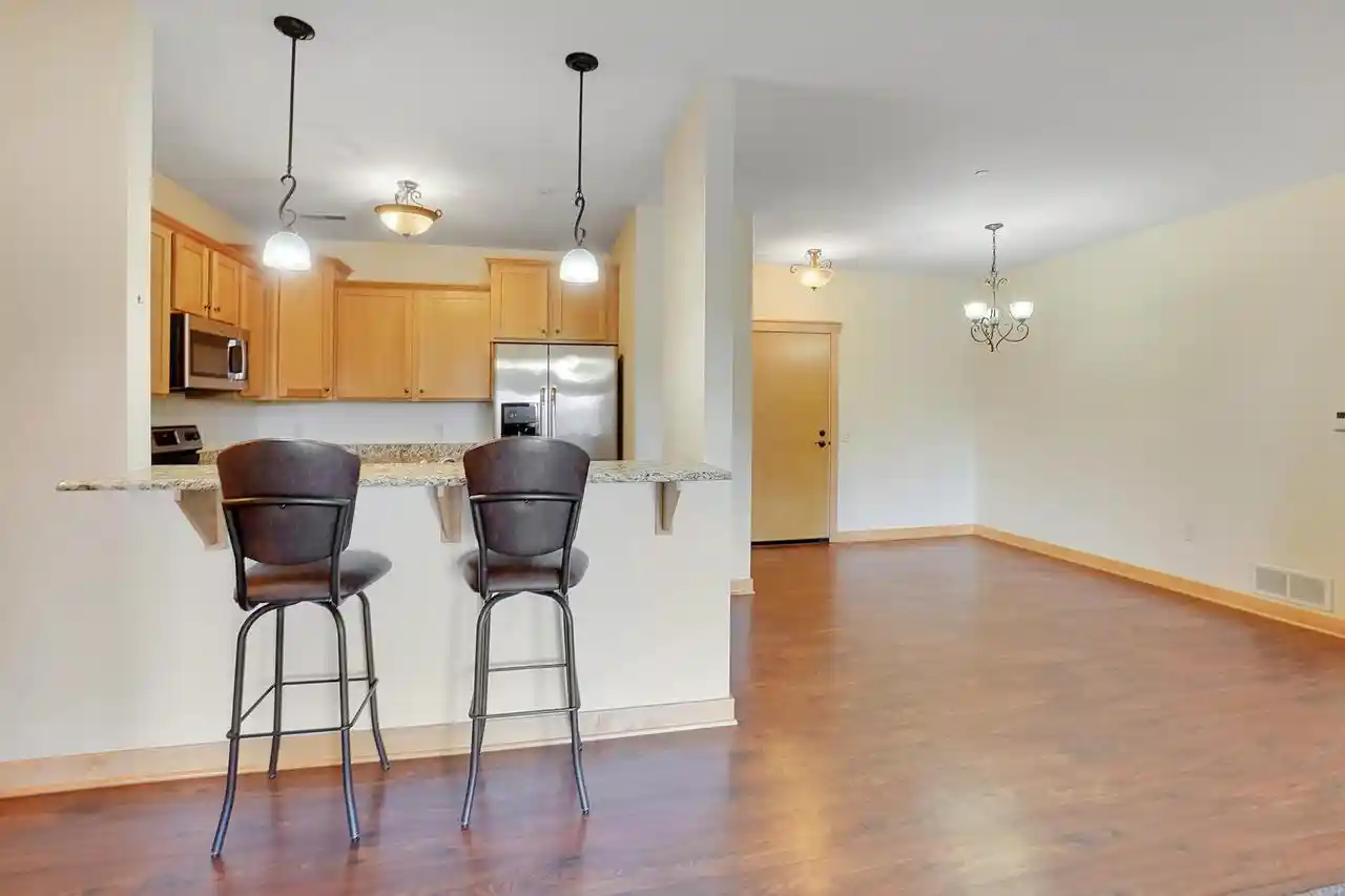 Homes for sale in Okauchee, WI | N51w34861 Wisconsin Avenue Avenue #3113, Okauchee, WI 53069 | MLS# 1961270