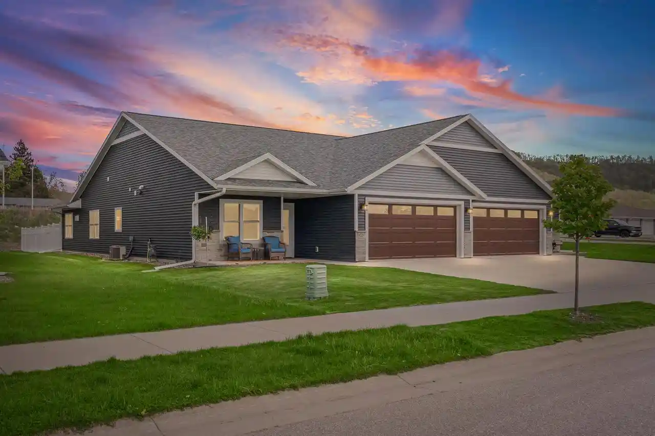 1st image of 6225 River Run Road Road, La Crosse, WI 54601 | MLS# 1961403