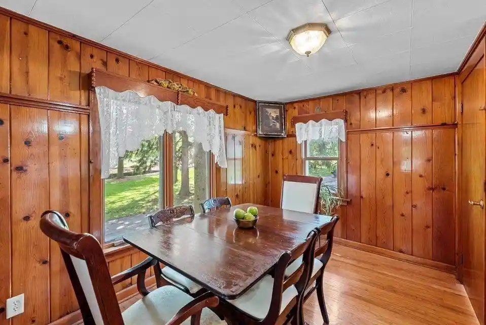 Homes for sale in Franklin, WI | 2901 W Forest Avenue Avenue, Franklin, WI 53132 | MLS# 2022684