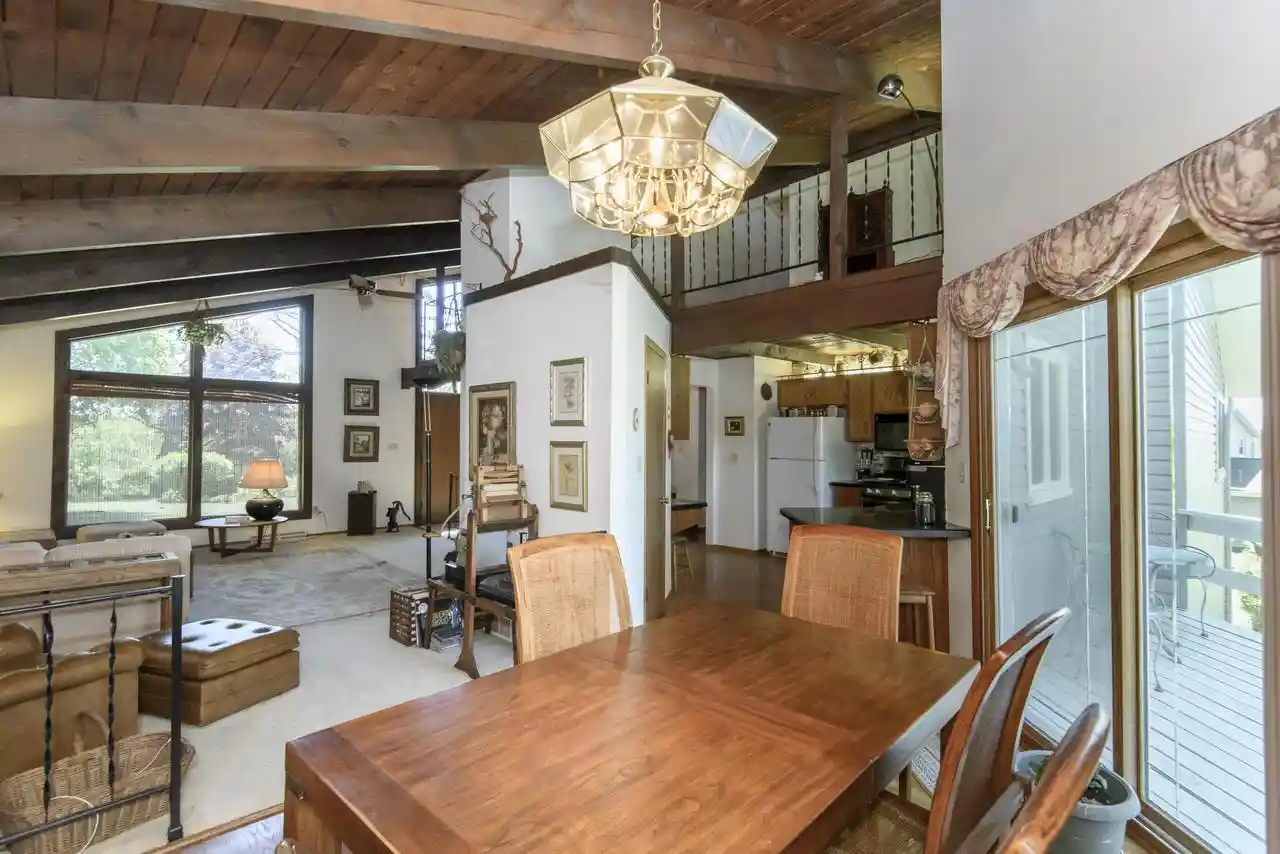 Homes for sale in Mukwonago, WI | S78w31428 Sugden Road Road, Mukwonago, WI 53149 | MLS# 1961412