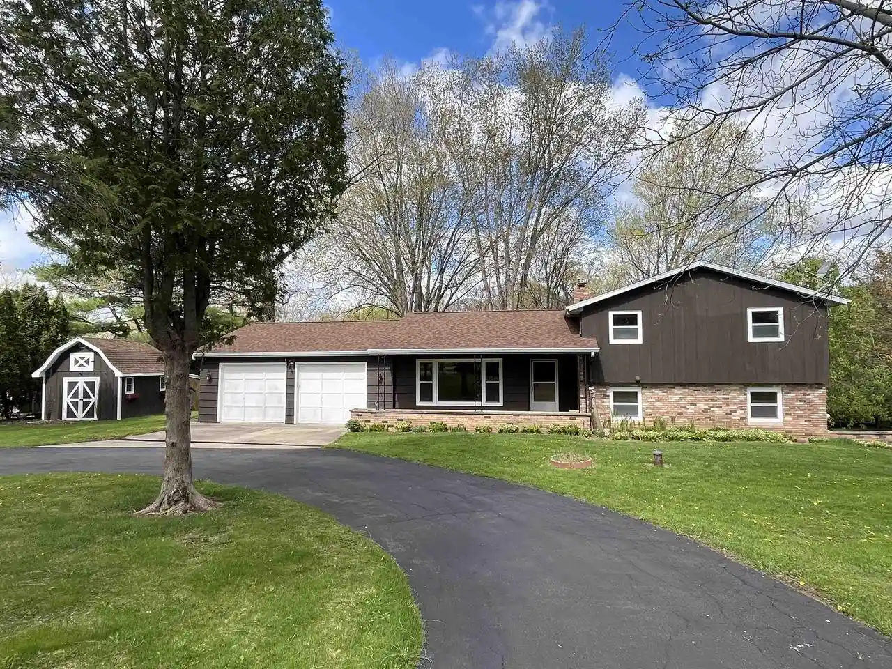 Homes for sale in Greenville, WI | N1251 River Dr Dr, Greenville, WI 54942 | MLS# 50325045
