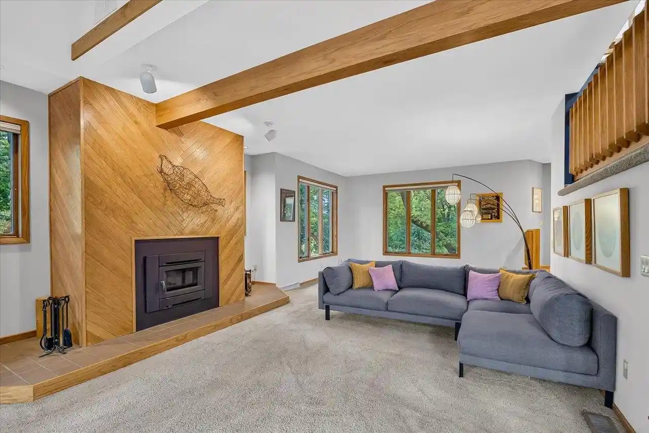 Photo 3 of Single family home for sale at 6130 Old Middleton Rd, Madison, WI 53705 | MLS# 2022702 | Listing updated on 2026-09-28