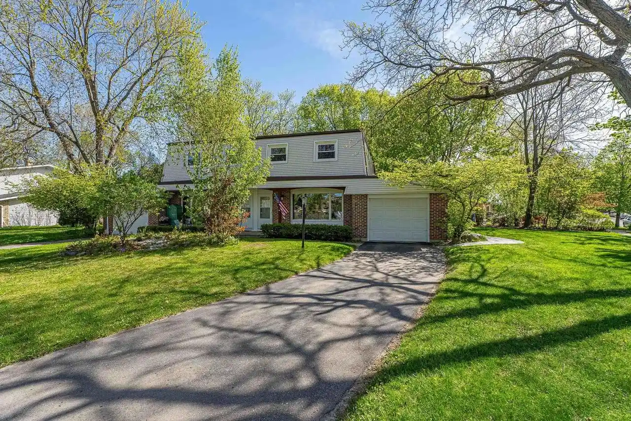 1st image of 3501 Valley Ridge Road Road, Middleton, WI 53562 | MLS# 2022729