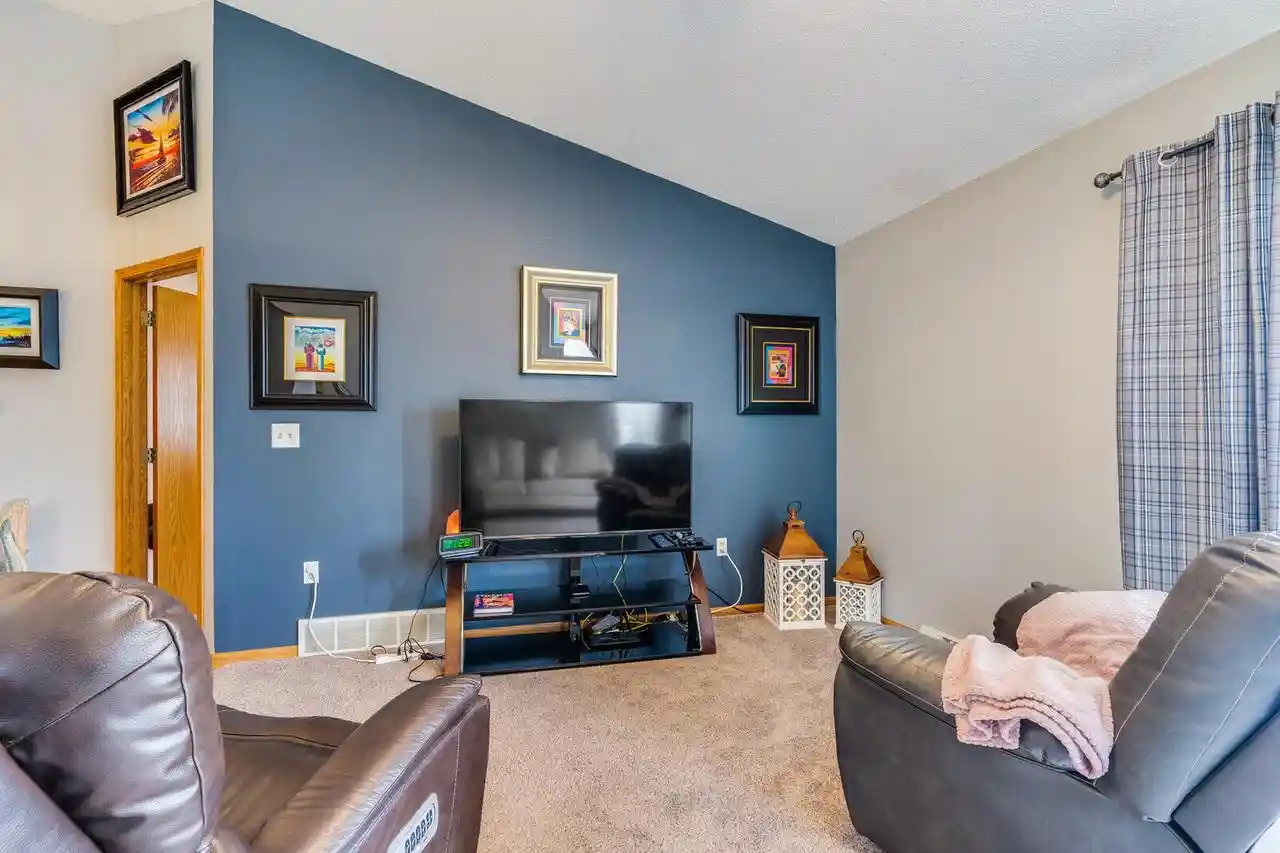 4th image of 219 Heritage Lane Lane, Onalaska, WI 54650 | MLS# 1961576