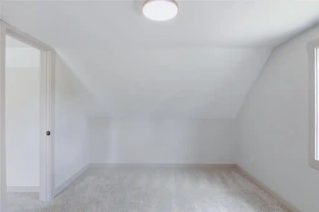 5th image of 2210 Vine Street Street, Eau Claire, WI 54703 | MLS# 1600958