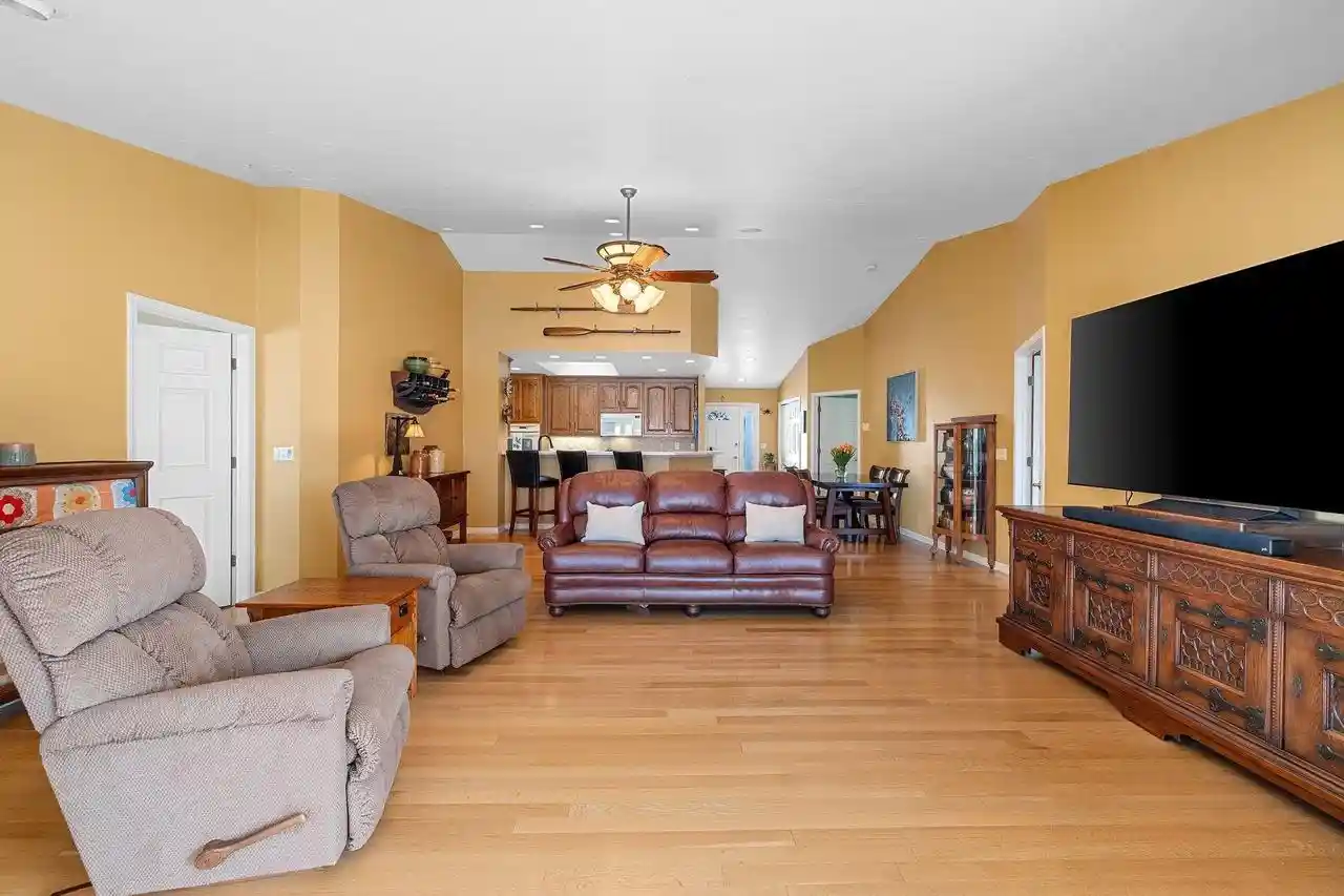 4th image of 1692 Twin Lakes Circle Circle, Green Bay, WI 54311 | MLS# 50325093