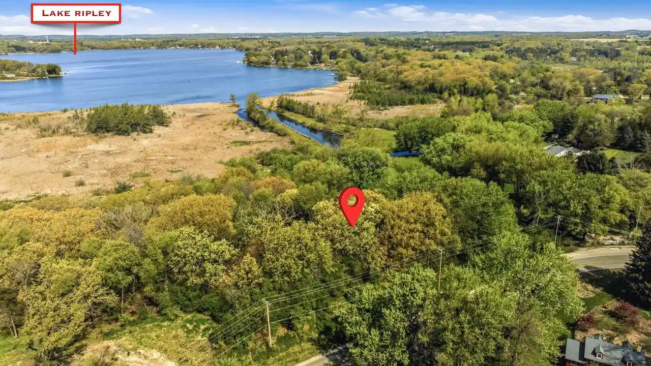 11th image of N4087 County Rd A, Cambridge, WI 53523 | MLS# 2022803
