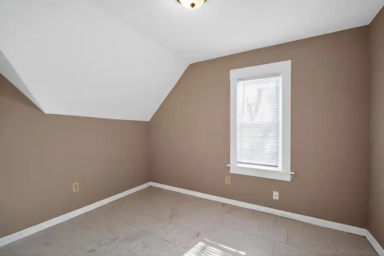 Photo 4 of Sale Pending at 5256 N 36Th Street Street, Milwaukee, WI 53209 | MLS# 1961740 | Listing updated on 2026-09-01