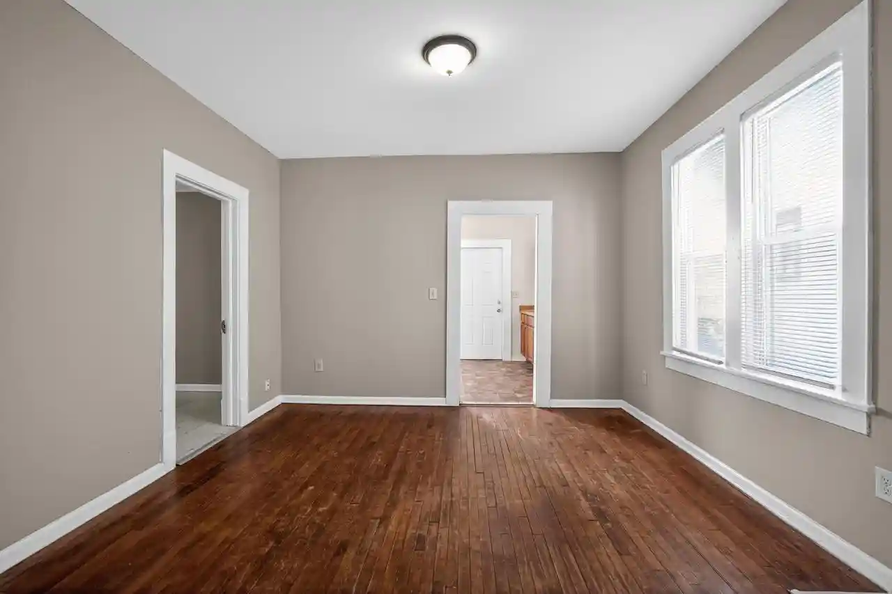 35th image of 5256 N 36th Street Street, Milwaukee, WI 53209 | MLS# 1961740