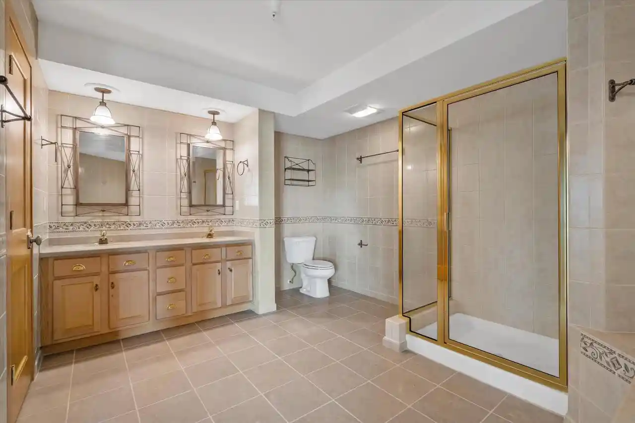 Homes for sale in Port Washington, WI | 415 N Lake Street Street #701, Port Washington, WI 53074 | MLS# 1961765