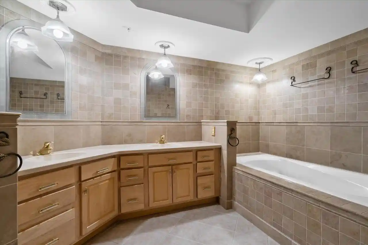 Homes for sale in Port Washington, WI | 415 N Lake Street Street #702, Port Washington, WI 53074 | MLS# 1961767