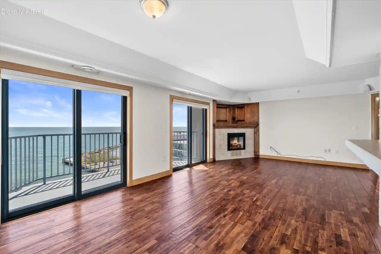 2nd image of 415 N Lake St St, Port Washington, WI 53074